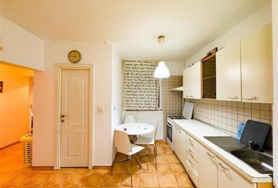 Apartament de vanzare 3 camere Tineretului - 8