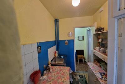 Apartament cu 3 camere semidecomandat, mobilat în Ferentari - 6