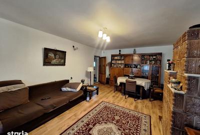 Casă cu 6 camere cu Teren 1000 Mp în Frumușani - 19