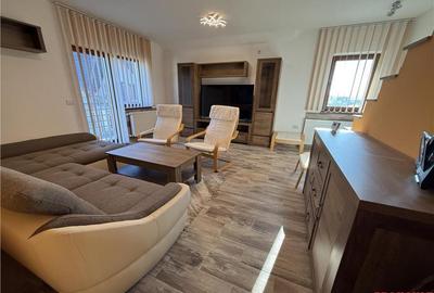 Apartament cu 3 camere decomandat, mobilat în Central - 16