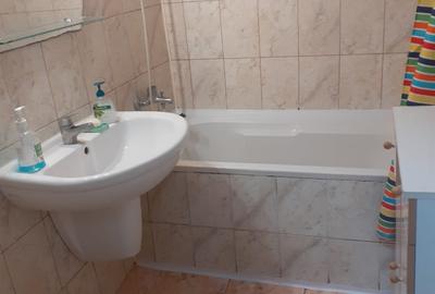 Apartament cu 3 camere semidecomandat, mobilat în Obor - 22