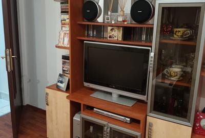 Apartament cu 3 camere semidecomandat în Ostroveni - 6