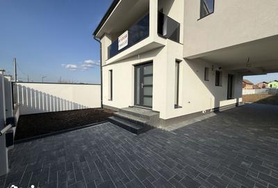 Casă cu 4 camere cu Teren 600 Mp în Țiglari - 1