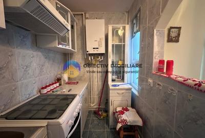 Garsoniera de vanzare  ETAJ 2 Cartier Darmanesti - 6