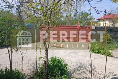 Casă cu 2 camere cu Teren 2700 Mp în Pietroșani - 1