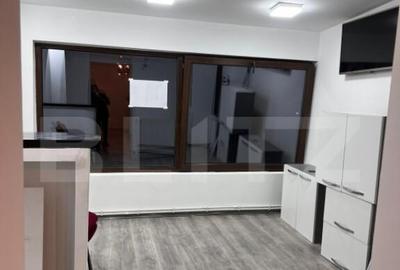 Apartament 2 camere, decomandat, 52 mp, zona Burdujeni - 1