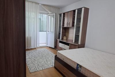 Ap. 1 cameră Alexandru cel Bun, mobilat și utilat, cu centrală termică