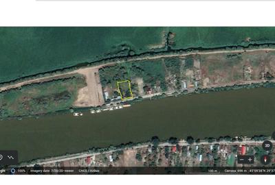 Teren de 1417 mp, în Central - 8