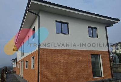 Casă individuală cu 4 camere cu Canalizare în Chinteni - 4