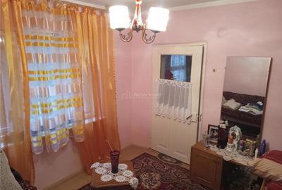 Casă cu 4 camere cu Teren 468 Mp în Oravița - 1