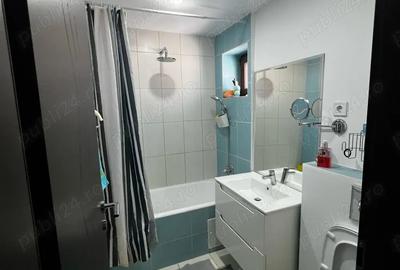 Apartament cu 3 camere decomandat în Micro 40 - 6