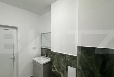 Spațiu comercial, de 75 mp, în Central - 18