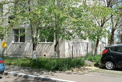 Apartament cu 2 camere decomandat în Micro 19 - 10