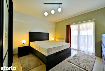 Apartament cu 3 camere semidecomandat în Centrul Civic - 1