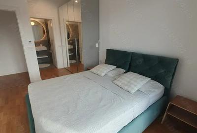 Apartament cu 3 camere semidecomandat în Central - 4