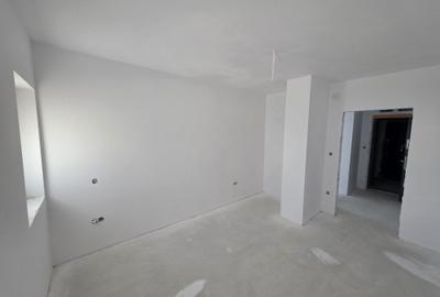 Apartament cu 2 camere decomandat în Exterior Vest - 9