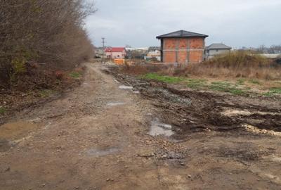 Teren de 975 mp, în Palazu Mare