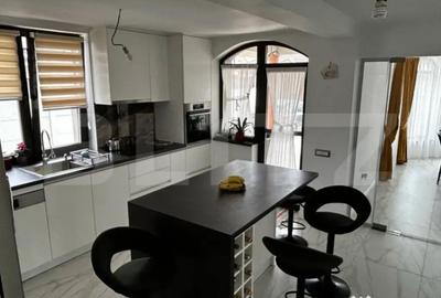 Casă cu 5 camere cu Teren 570 Mp în Nufărul - 9