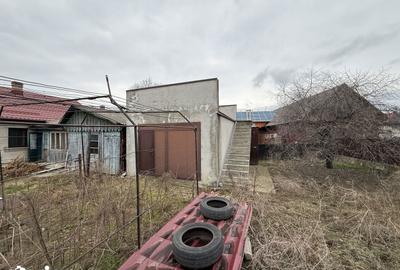 Casă cu 3 camere cu Teren 454 Mp în Moara
