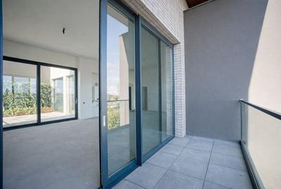 Apartament cu 3 camere decomandat în Delfinariu - 8