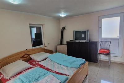 Casă individuală cu 7 camere cu Canalizare în Brebu Nou - 29