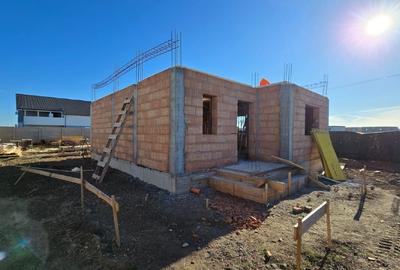 Proprietar.Casa individuala P+1Etaj - 3