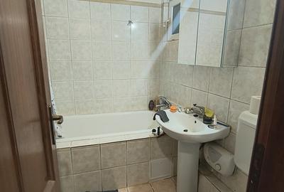 Titulescu- Banu Manta- Ion Mihalache (1 Mai) Titulescu- Banu Manta- Ion Mihalache (1 Mai) - 3