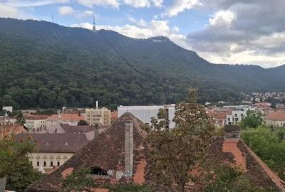 Apartament cu 3 camere decomandat în Cetatea - 9