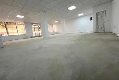 Spațiu comercial, de 113 mp, în Central - 7