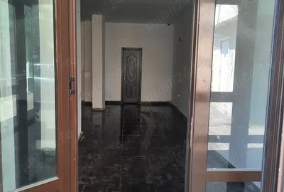 Inchiriere vanzare spatiu comercial, nord - 2