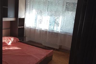 Apartament cu 3 camere în Micro 16 - 2