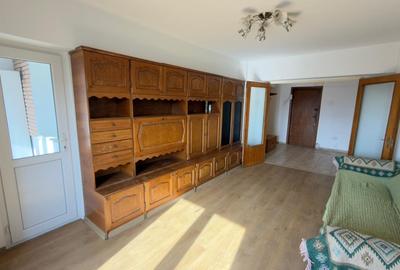 Apartament cu 3 camere decomandat, mobilat în Tei - 2