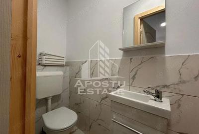 Casă cu 9 camere cu Teren 10 Mp în Girocului - 8