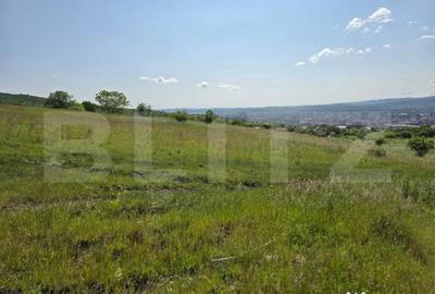 Teren de 600 mp, în Central - 8