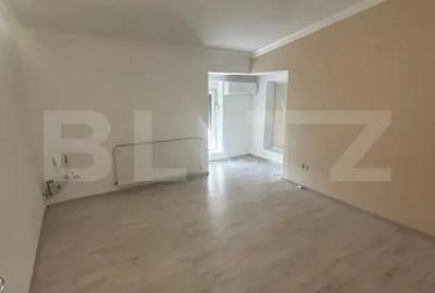 Apartament cu 5 camere semidecomandat în Dumbrăvița - 10