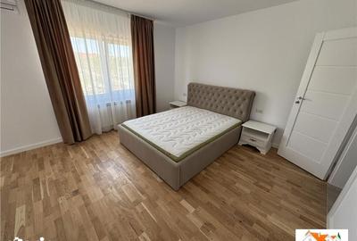 Casă cu 4 camere cu Teren 476 Mp în Cetate - 14