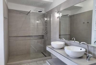 Apartament cu 4 camere decomandat în Băneasa - 11