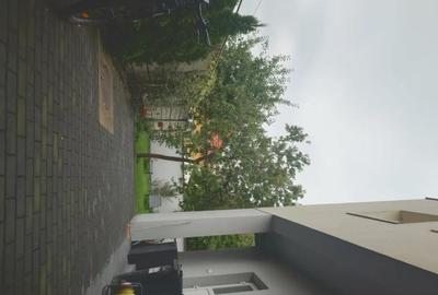 Casă cu 4 camere cu Teren 232 Mp în Central - 2