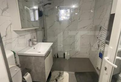 Apartament cu 3 camere decomandat în Central - 1