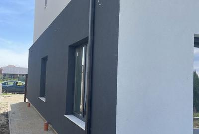Casă cu 4 camere în Dumbrăvița - 4