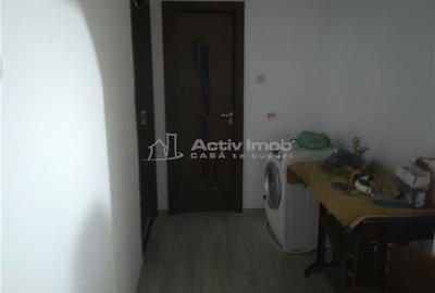 Apartament cu 3 camere decomandat în Central - 3