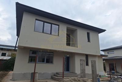 CASA INDIVIDUALA P+1+POD- 350 MP TEREN-STR.SCOLII - 30