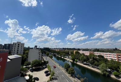 Spatii birouri langa metrou Grozavesti - 10,5 eur/ mp - View - 7