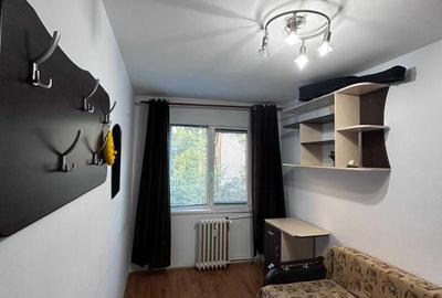 Apartament cu 3 camere semidecomandat în Sud - 2