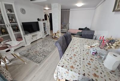 Apartament cu 3 camere, mobilat în Valea Adâncă