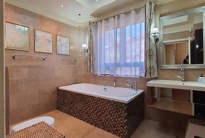 4 cam floreasca, plus 1 cam mansarda(birou), in vila, curte, garaj - 19