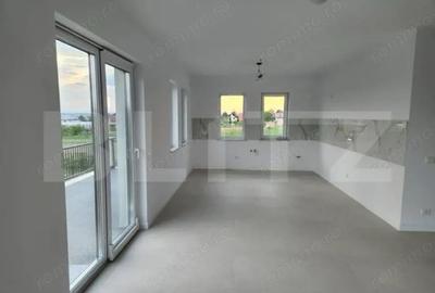 Casă cu 3 camere cu Teren 540 Mp în Salcea - 5