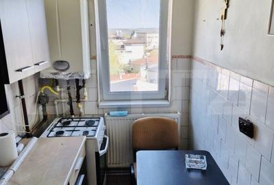 Apartament cu 2 camere decomandat în Micro 8 - 5