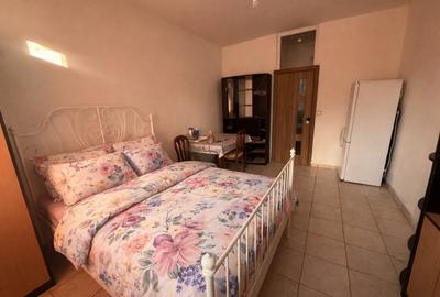 Garsonieră decomandată, mobilată în Lipovei - 1