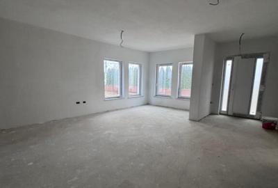 Casă cu 7 camere cu Teren 150 Mp în Rădăuți - 19